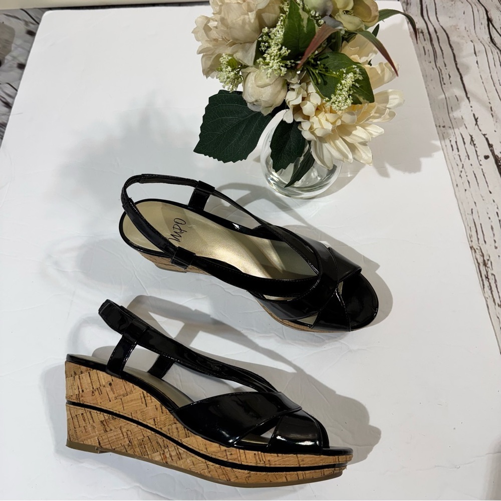 Impo Black Patent Grandeur Wedge Sandals 7M